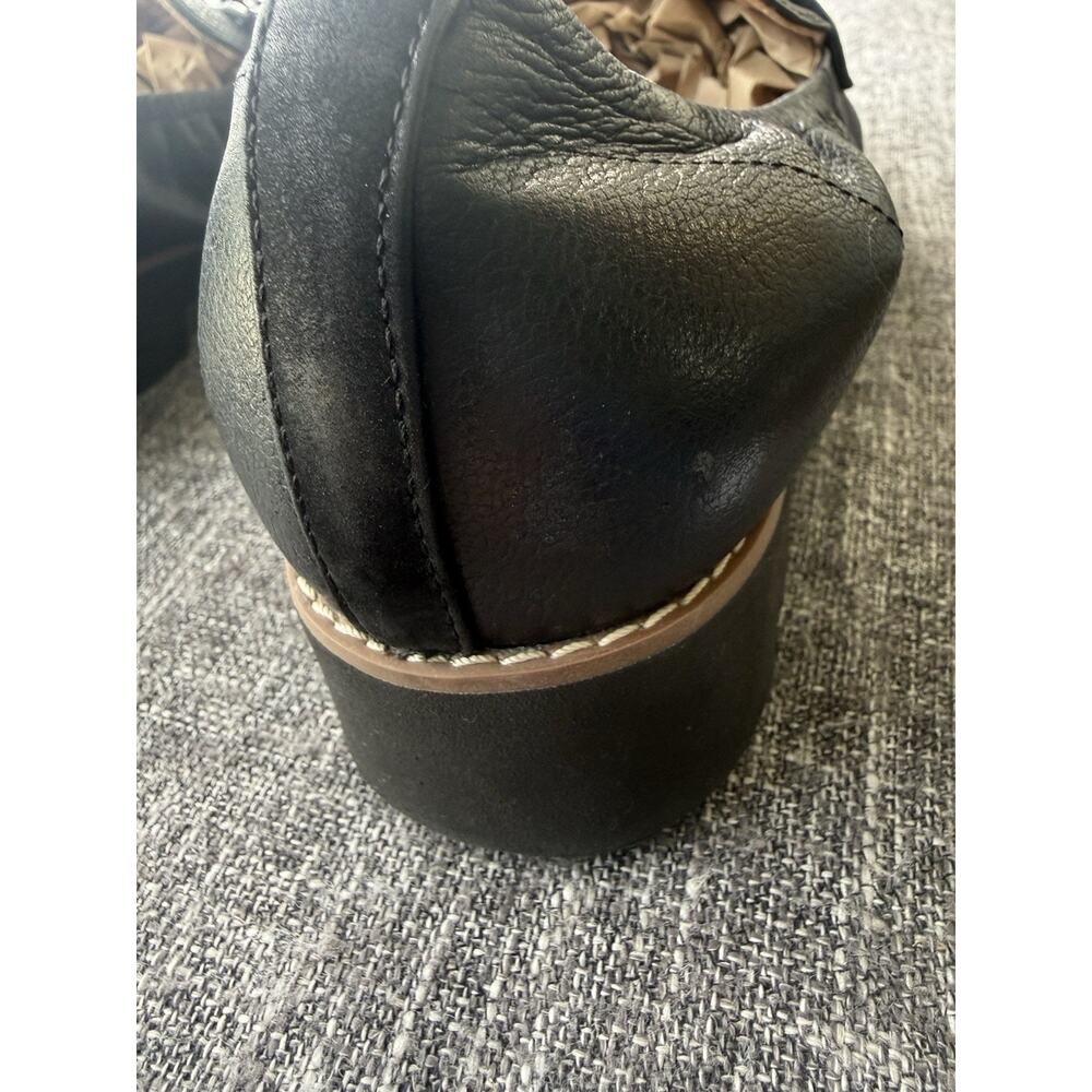 Vionic Cynthia Black Leather Chain Loafers - Women’s Size 11 - Lug Sole Comfort - Picture 3 of 9